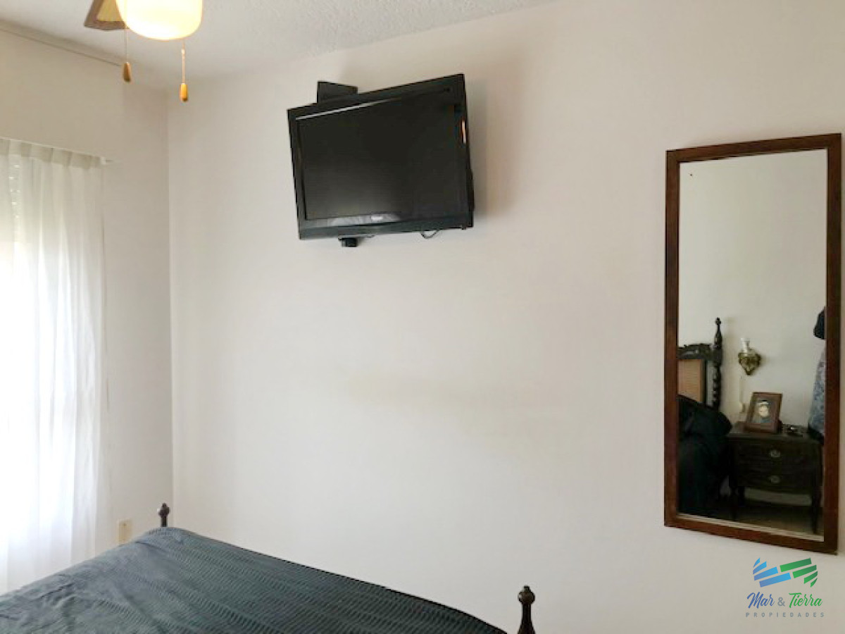 Apartamento ID.2276 - En alquiler apto con excelente ubicación.. a pocos metros del mar y de todos los servicios.