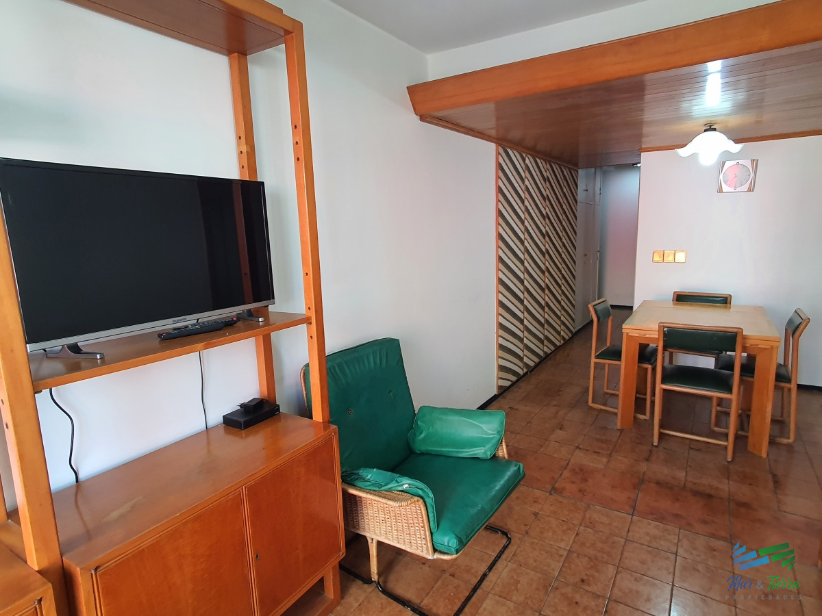 Apartamento ID.4436 - Venta de apartamento de 2 dormitorios en la península de Punta del Este 