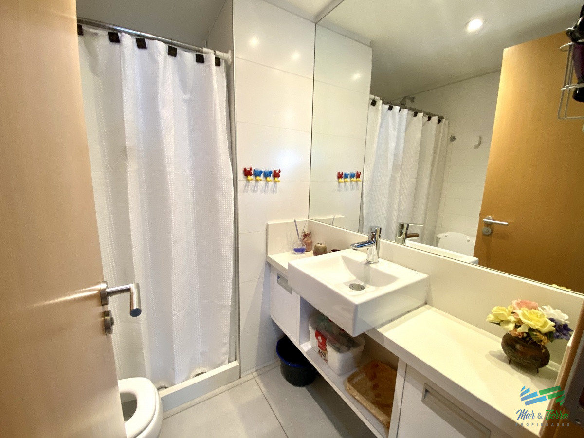 Apartamento ID.1262 - Apartamento en alquiler sobre Roosevelt con piscina y servicios, Punta del Este.