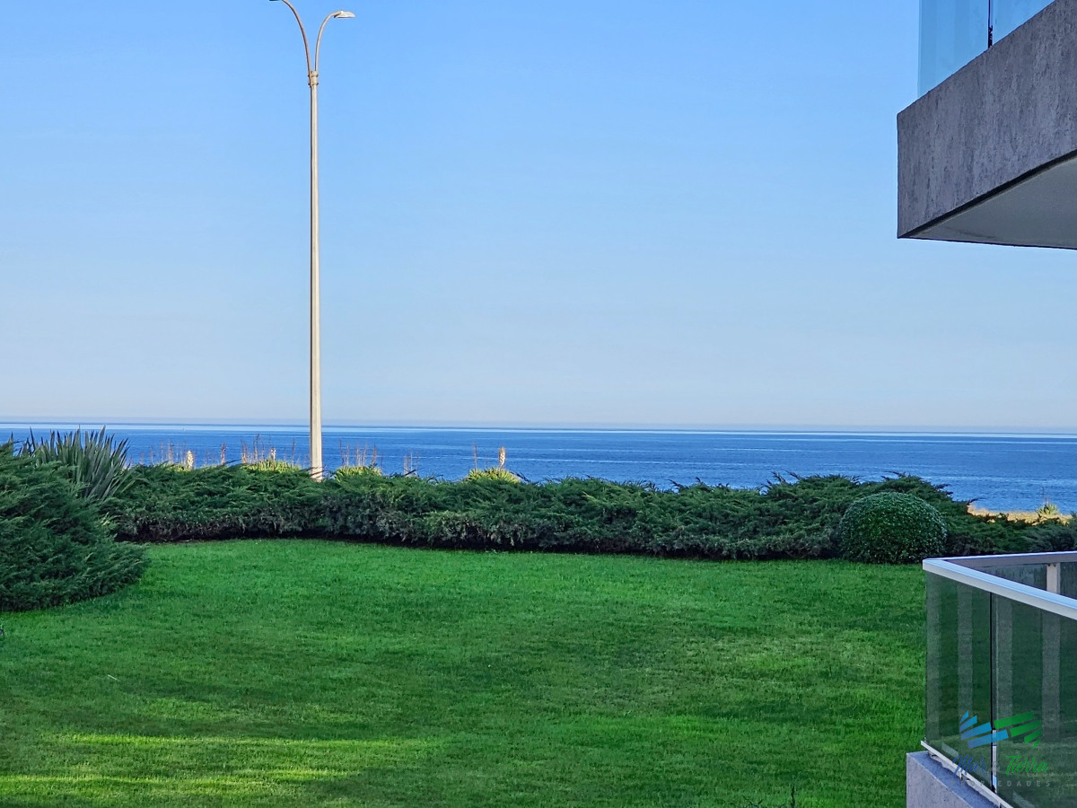 Apartamento ID.4820 - ALQUILER TEMPORADA, PLAYA MANSA, DOS DORMITORIOS