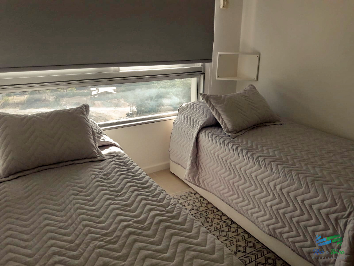 Apartamento ID.368 - Apartamento en Roosevelt, 2 dormitorios, edificio con servicios, temporada 2025 