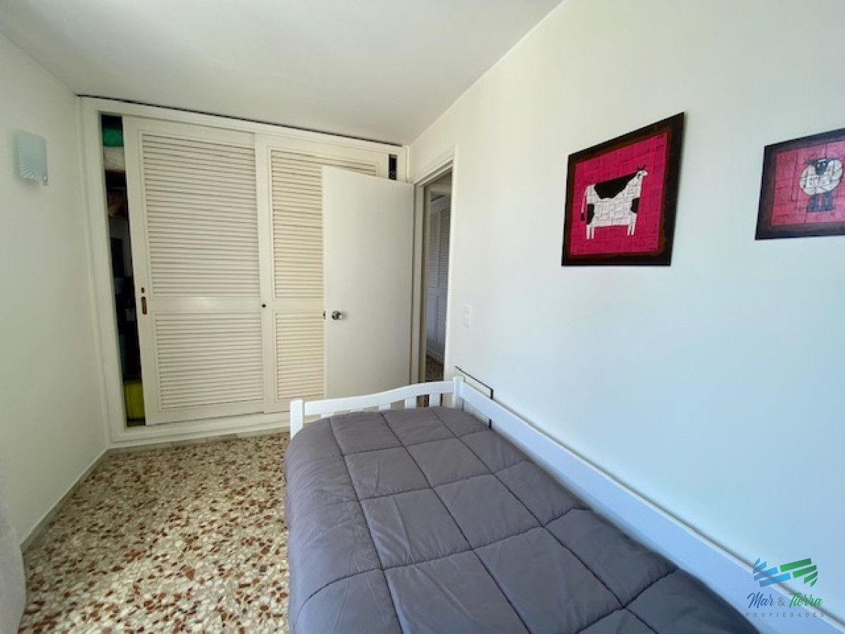 Apartamento ID.2677 - Apartamento en Punta del Este, Península, dos dormitorios, con gran vista