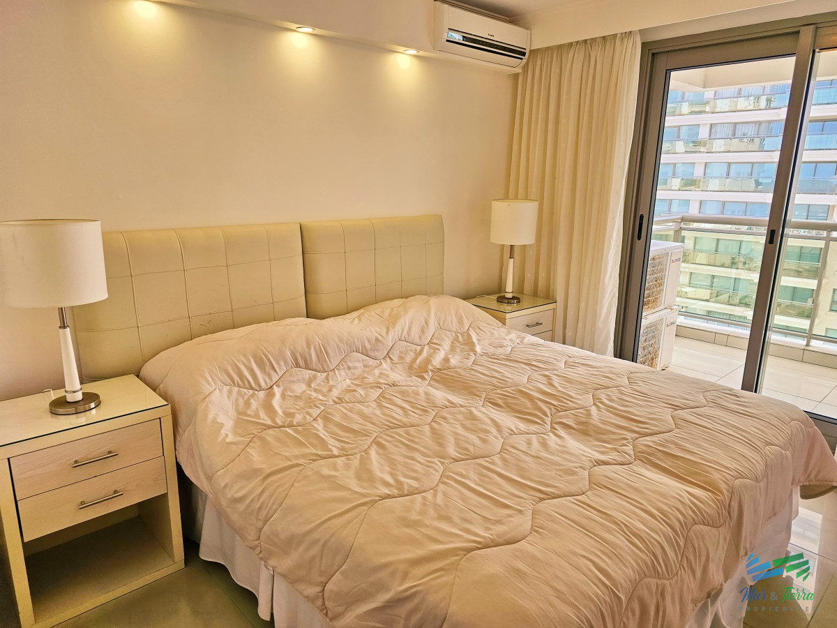 Apartamento ID.628 - Alquiler temporada 2026, frente a la playa, facil acceso, full amenities.