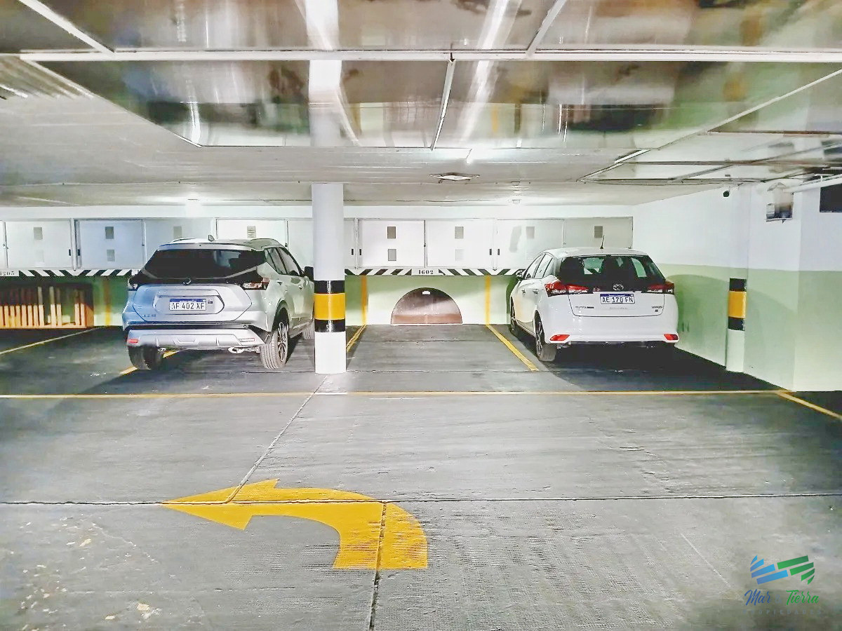 Apartamento ID.5661 - Venta de apartamento sobre playa Brava 1 dormitorio en parada 2