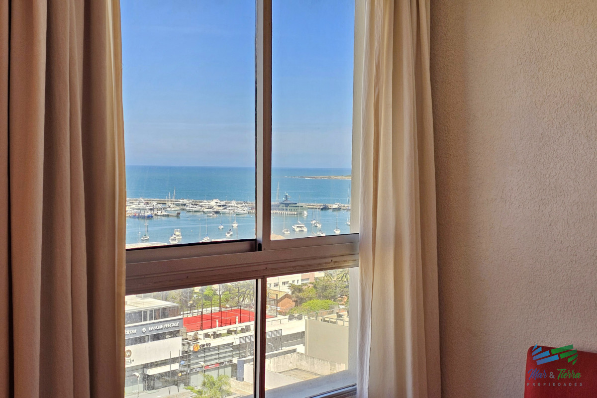 Apartamento ID.5645 - APARTAMENTO 2 DORMITORIOS, VISTA AL PUERTO DE PUNTA DEL ESTE, PENÍNSULA 