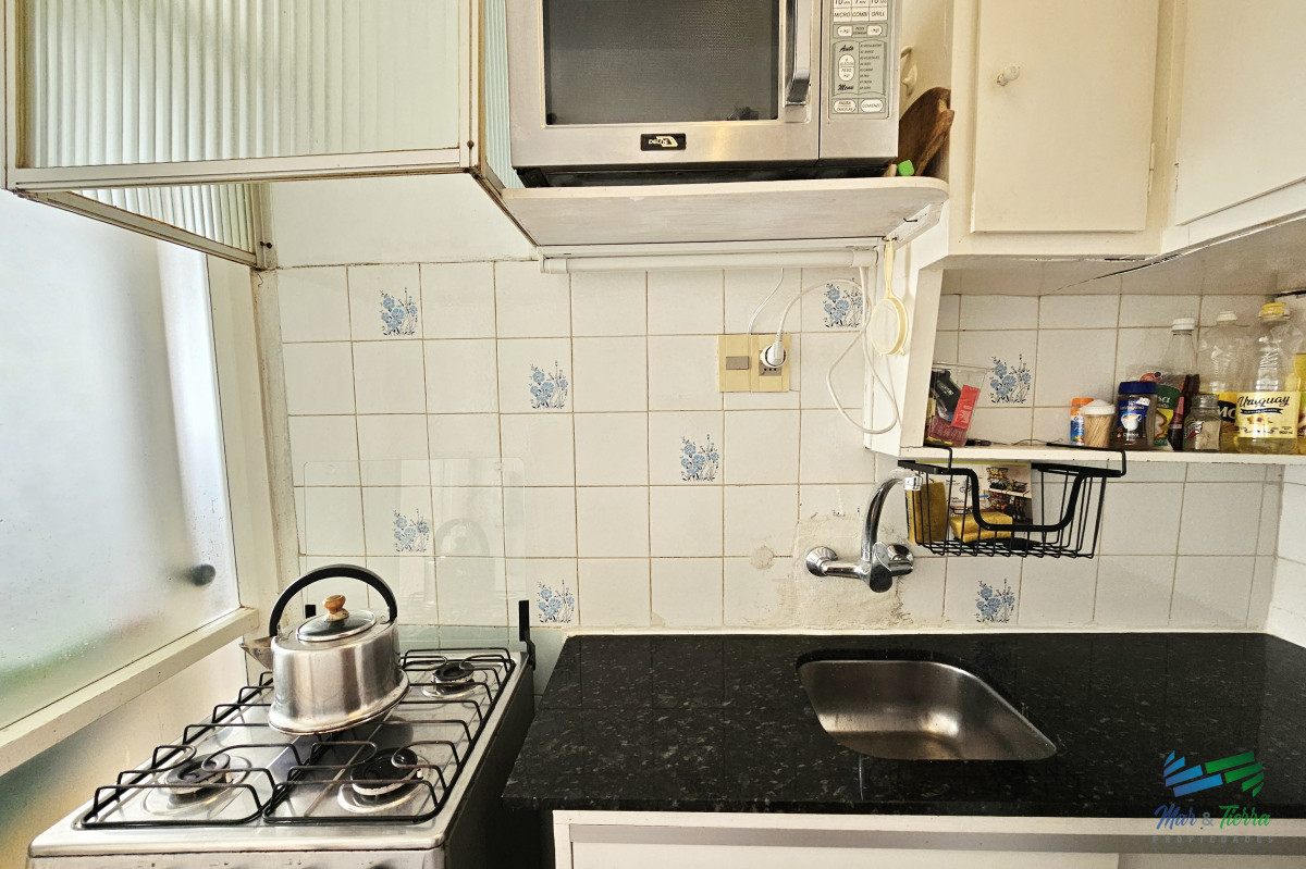 Apartamento ID.180 - En venta partamento de 1 dormitorio en Península, Punta del Este