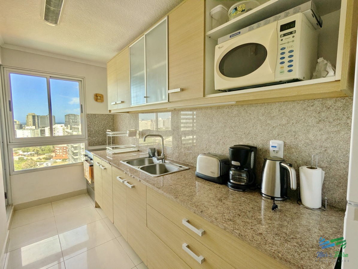 Apartamento ID.5703 - Alquiler en baja temporada en Ocena Drive Punta del Este, 3 dormitorios