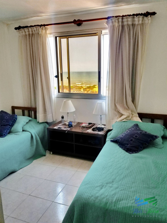 Apartamento ID.5891 - Venta apartamento 2 dormitorios 2 baños en parada 2 playa brava Punta del este 
