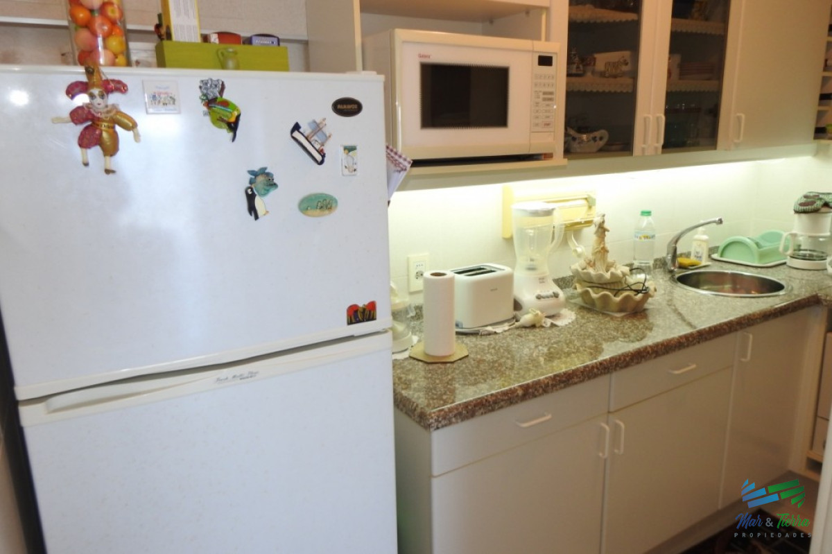 Apartamento ID.2201 - Oportunidad en venta Apartamento en piso alto, con vista franca al mar!!!, 