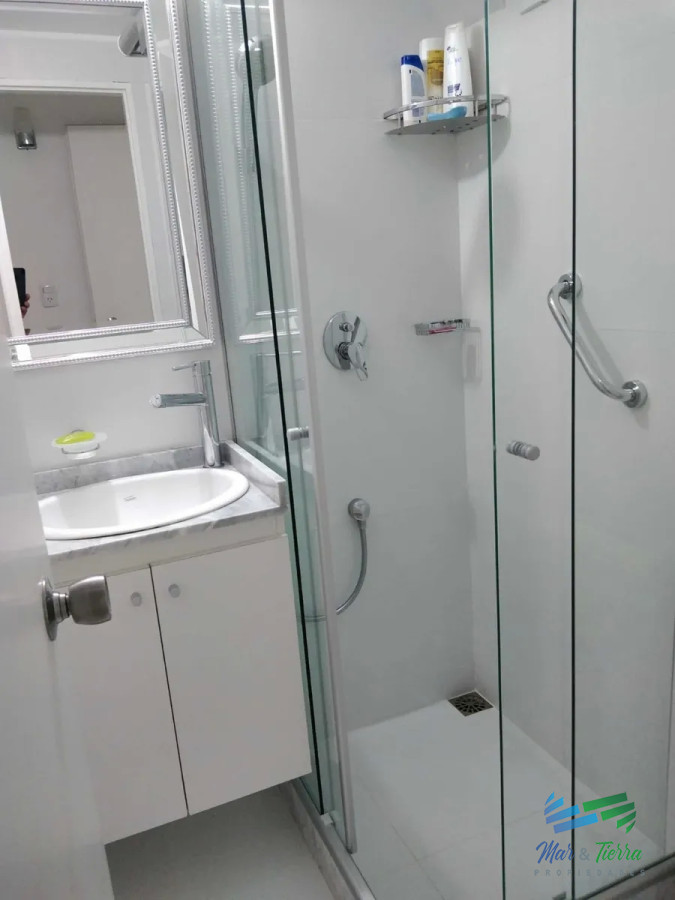 Apartamento ID.3883 - Vendo apartamento 2 dormitorios, vista al mar, en Peninsula, Punta del Este