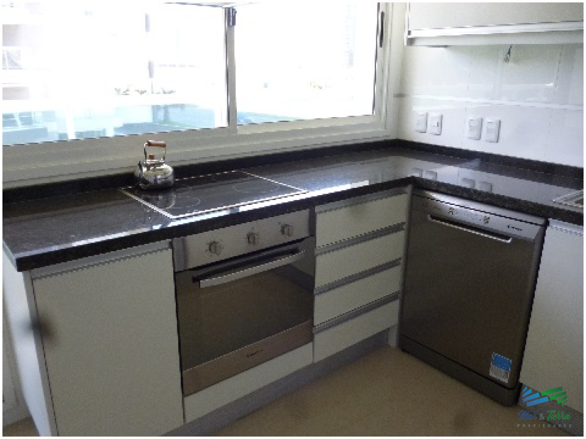 Apartamento ID.633 - Apartamento de 3 dormitorios, cerca de Enjoy, Punta del Este