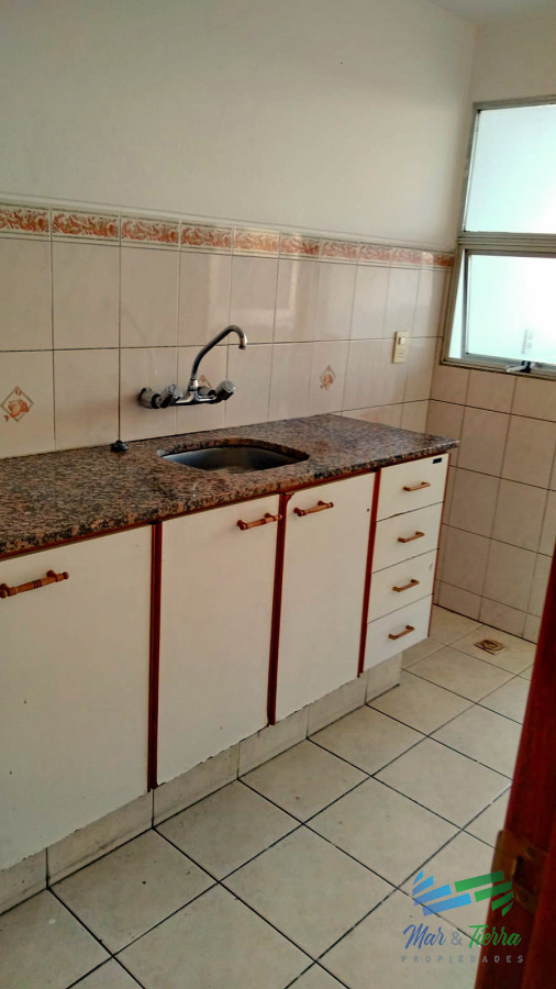 Apartamento ID.3713 - Oportunidad!!! Vendo apartamento 2 dormitorios en centro Maldonado