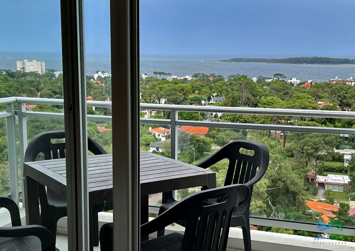 Apartamento ID.5097 - APARTAMENTO DOS DORMITORIOS, MODERNO, ALQUILER INVERNAL, SOBRE AV. ROOSEVELT, PUNTA DEL ESTE. 