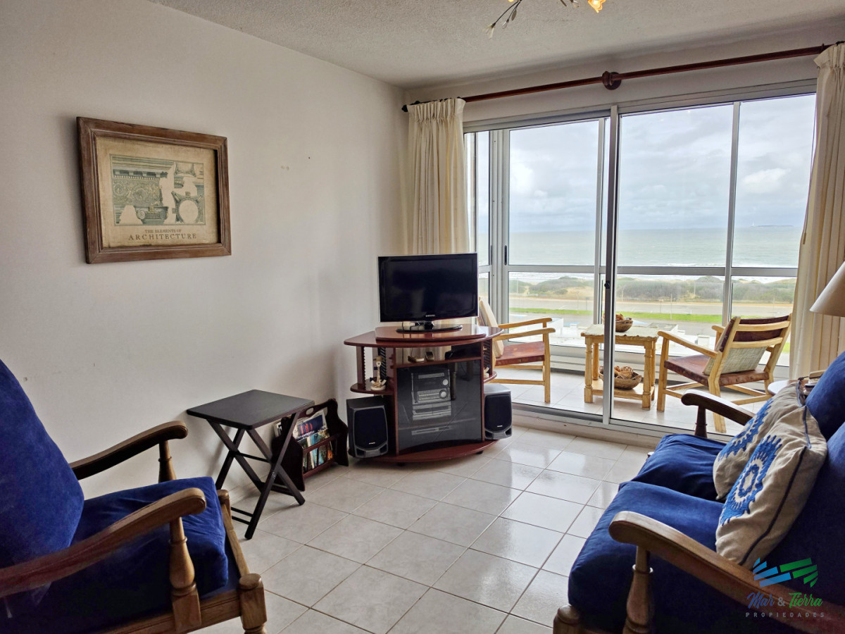 Apartamento ID.5891 - Venta apartamento 2 dormitorios 2 baños en parada 2 playa brava Punta del este 