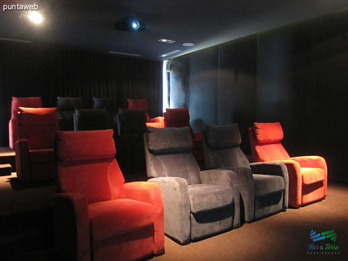 Apartamento ID.3923 - Venta Alquiler apartamento 3 dormitorios 2 baños playa brava punta del este