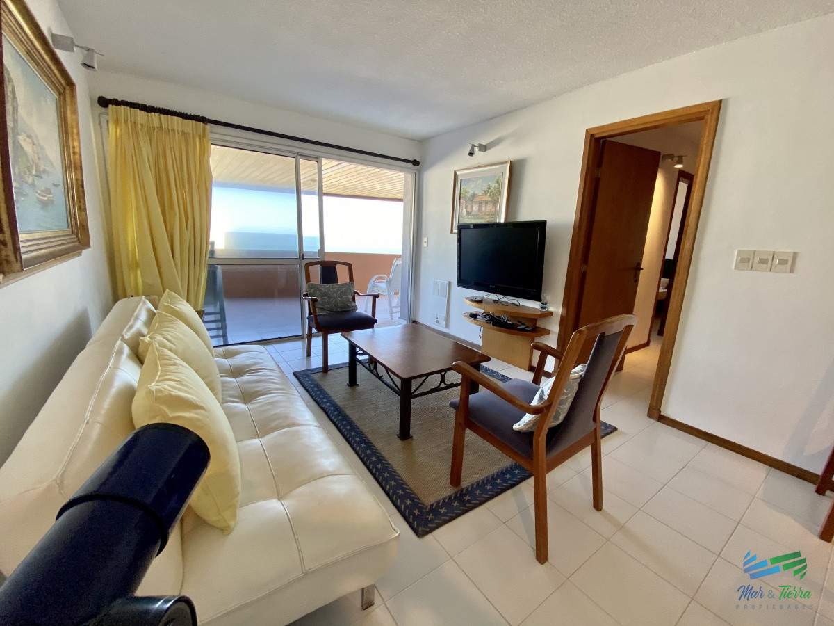 Apartamento ID.3279 - En venta , piso alto , con espectacular vista al mar!!!