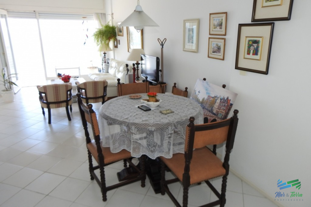 Apartamento ID.2201 - Oportunidad en venta Apartamento en piso alto, con vista franca al mar!!!, 