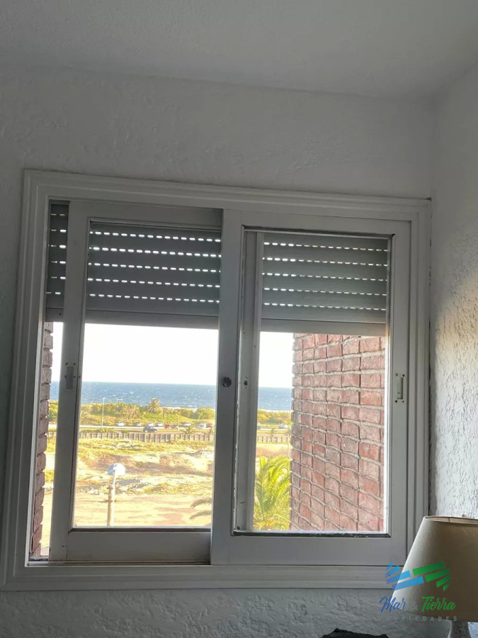 Apartamento ID.4657 - En venta apartamento 2 dormitorios con vista parcial a playa Brava, Punta del Este