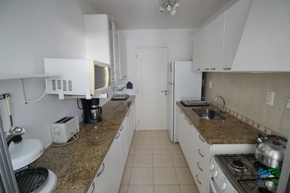 Apartamento ID.600 - En venta... Apartamento 3 dormitorios en Av. Roosevelt, Punta del Este