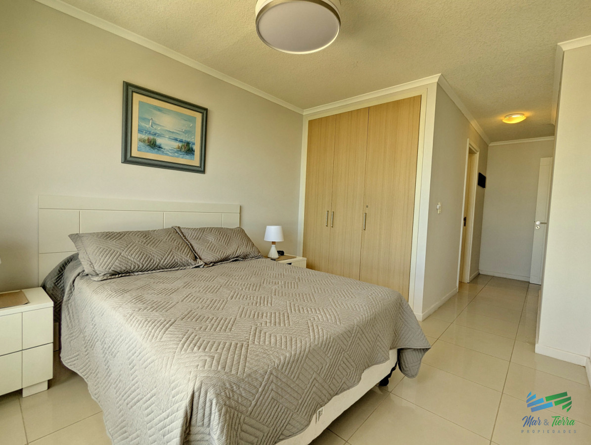 Apartamento ID.5703 - Alquiler en baja temporada en Ocena Drive Punta del Este, 3 dormitorios
