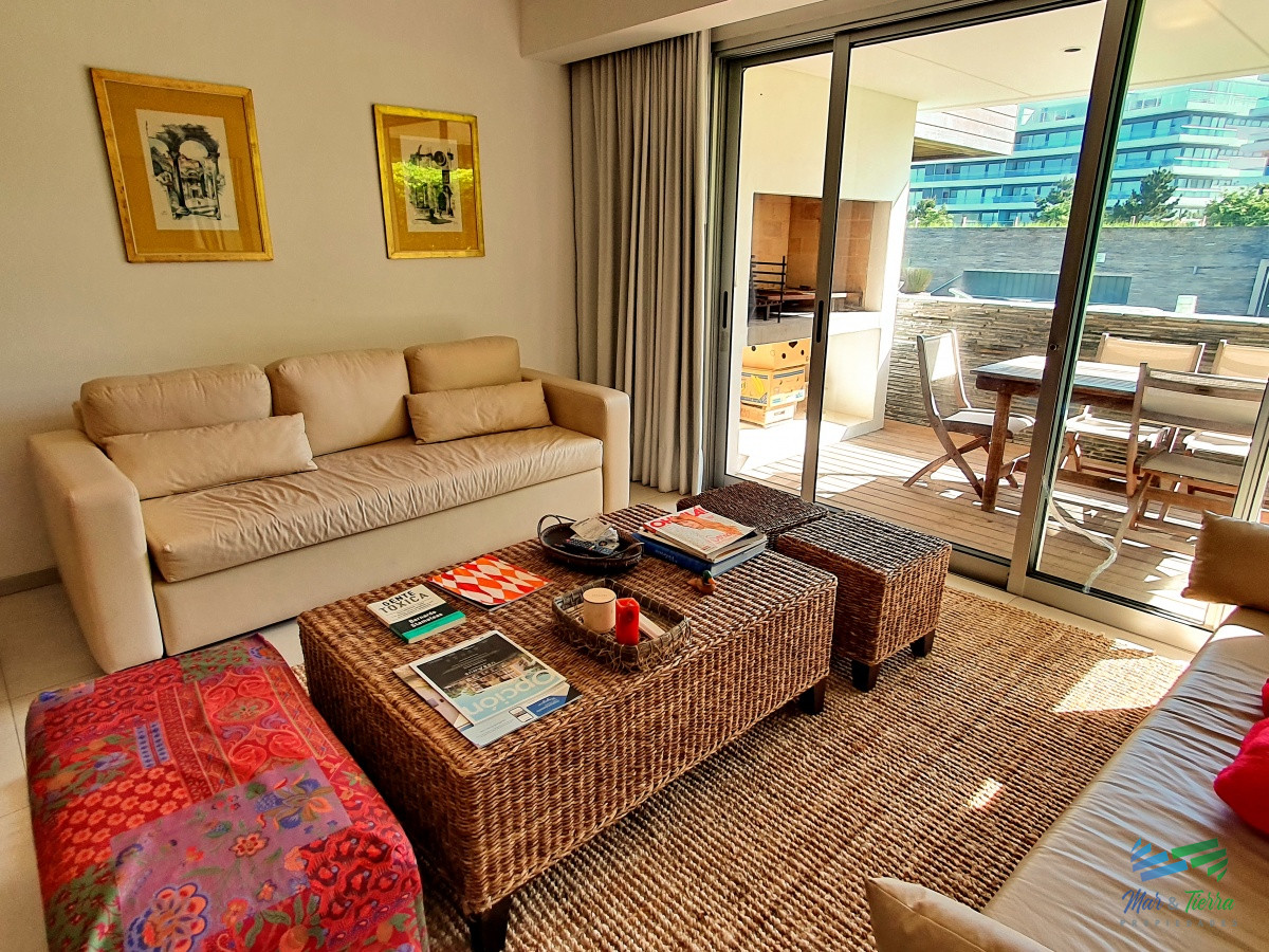 Apartamento ID.3064 - Vendo apartamento de 3 dormitorios y 3 baños. Rincón del Indio, Punta del Este.