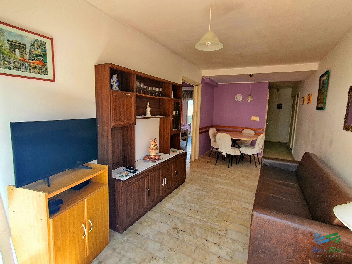 Apartamento ID.4290 - En venta apartamento 2 dormitorios con buena terraza y garaje en Peninsula, Punta del Este