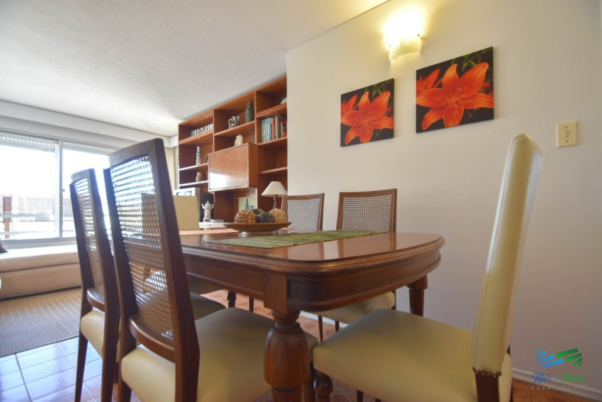 Apartamento ID.2479 - Apartamento de 2 dormitorios ,Punta del Este