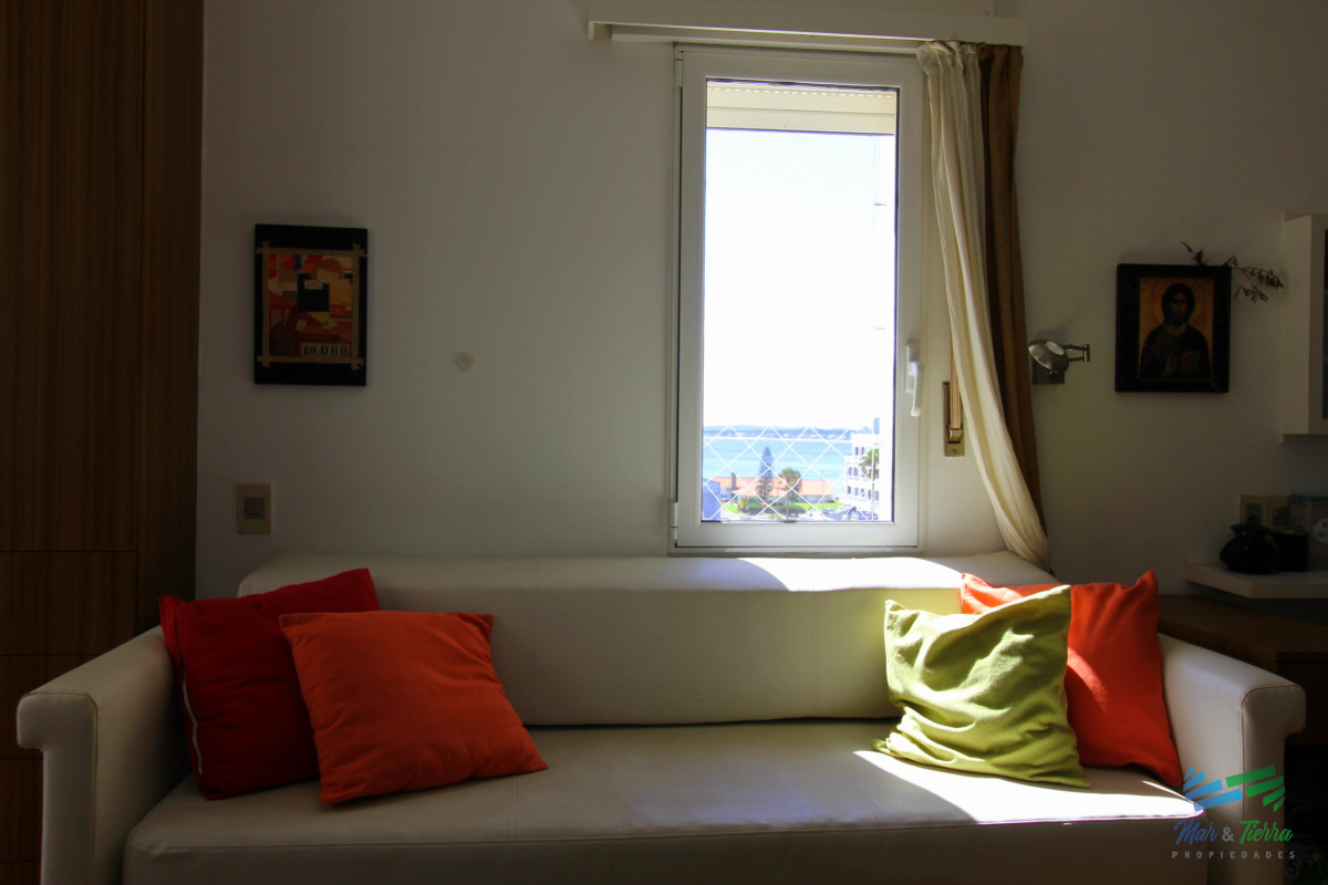 Apartamento ID.4201 - Venta de apartamento en la Península de Punta del este 1 dormitorio 1 baño reciclado