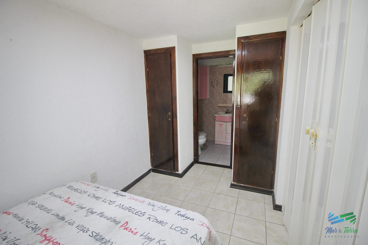 Apartamento ID.2345 - Vendo apartamento 1 dormitorio y garaje, cerca shopping, Punta del Este