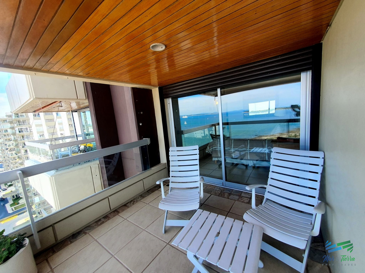 Apartamento ID.4552 - ALQUILO DEPARTAMENTO, 4 DORMITORIOS, LA MEJOR VISTA DE PUNTA DEL ESTE 