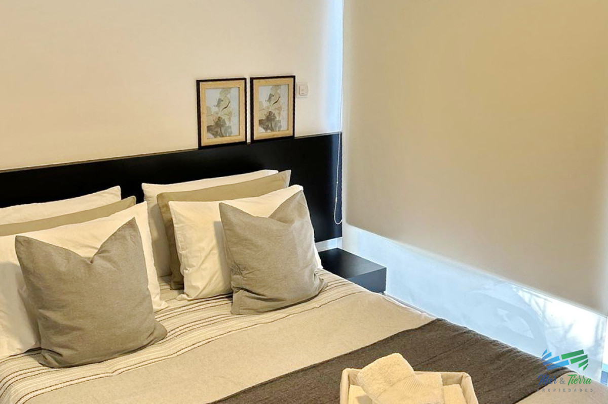 Apartamento ID.5009 - APARTAMENTO DISPONIBLE EN ALQUILER, AMPLIO, LUMINOSO, EN LA PENÍNSULA, PUNTA DEL ESTE.