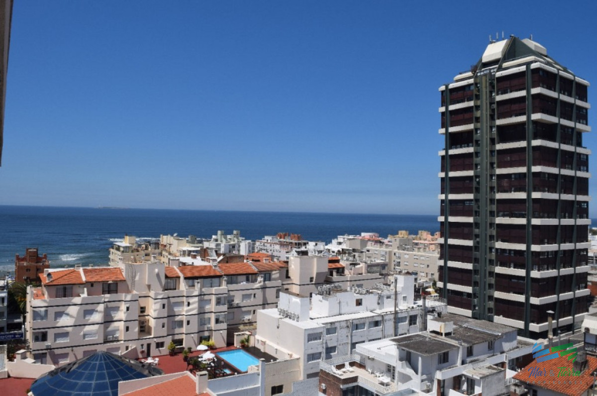Apartamento ID.2321 - SE VENDE APARTAMENTO 1 DORMITORIO EN PENINSULA, PUNTA DEL ESTE CON MUY LINDA VISTA.