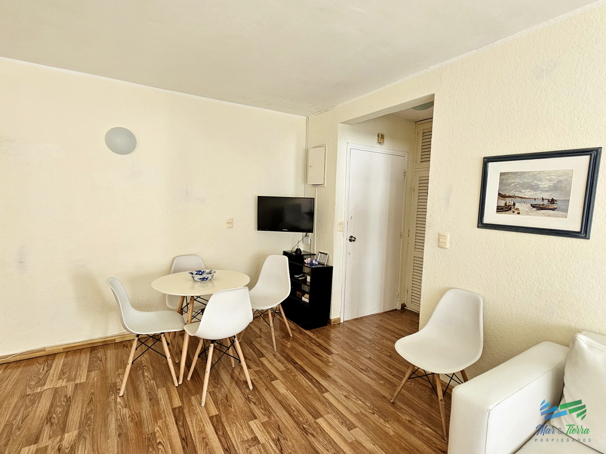Apartamento ID.16 - ALQUILER DE DEPARTAMENTO EN LA PENÍNSULA, UN DORMITORIO CON SERVICIO DE MUCAMA