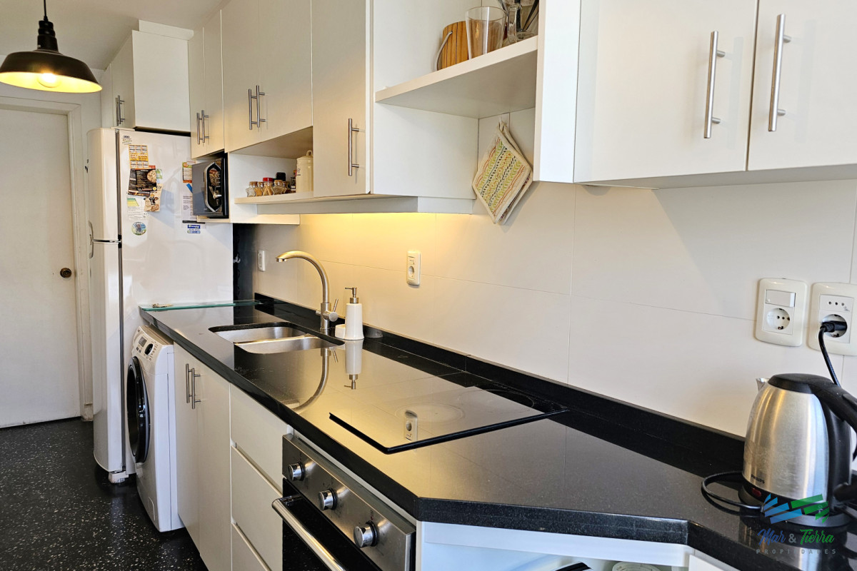 Apartamento ID.5645 - APARTAMENTO 2 DORMITORIOS, VISTA AL PUERTO DE PUNTA DEL ESTE, PENÍNSULA 