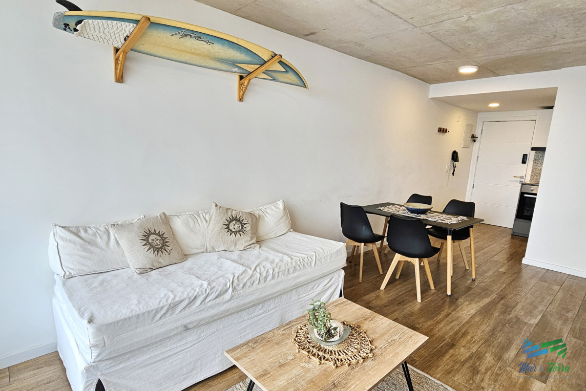 Apartamento ID.5007 - APARTAMENTO DISPONIBLE ALQUILER INVERNAL 2026, 1 DORMITORIO, EDIFICO MODERNO, PENÍNSULA, PUNTA DEL ESTE 