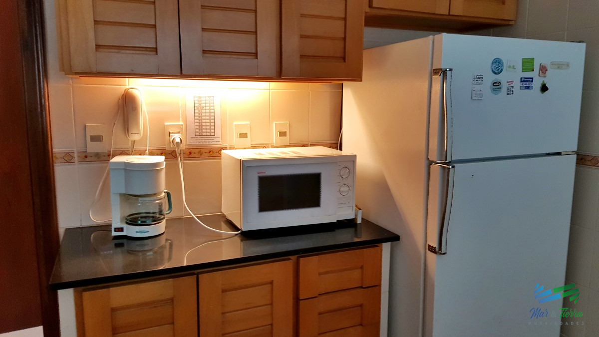 Apartamento ID.1243 - Vendo apartamento 3 dormitorios, frente al mar en Peninsula, Punta del Este