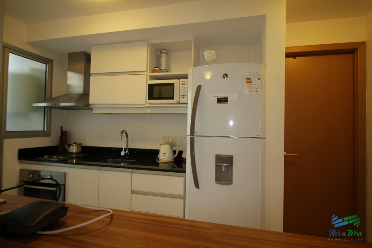 Apartamento ID.1450 - Imperdible oportunidad en venta!!! 1 dormitorio en av. Roosevelt, Punta del Este