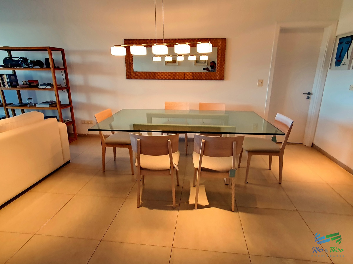 Apartamento ID.3062 - Vendo apartamento de 2 dormitorios y 3 baños. Rincón del Indio, Punta del Este.