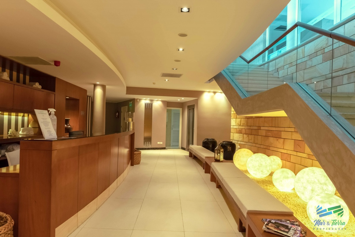 Apartamento ID.4210 - Venta de Apartamento 2 DORMITORIOS en Playa Mansa, Punta del Este