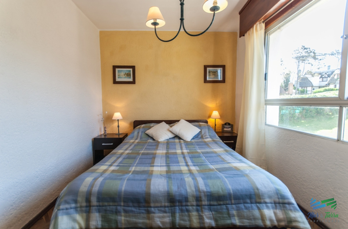 Apartamento ID.2644 - Imperdible... apartamento con espectacular vista al mar