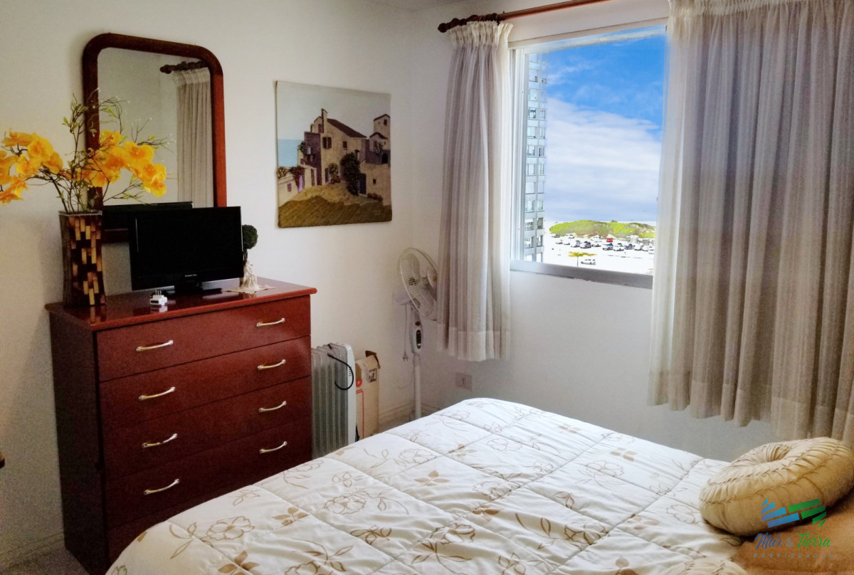 Apartamento ID.5891 - Venta apartamento 2 dormitorios 2 baños en parada 2 playa brava Punta del este 