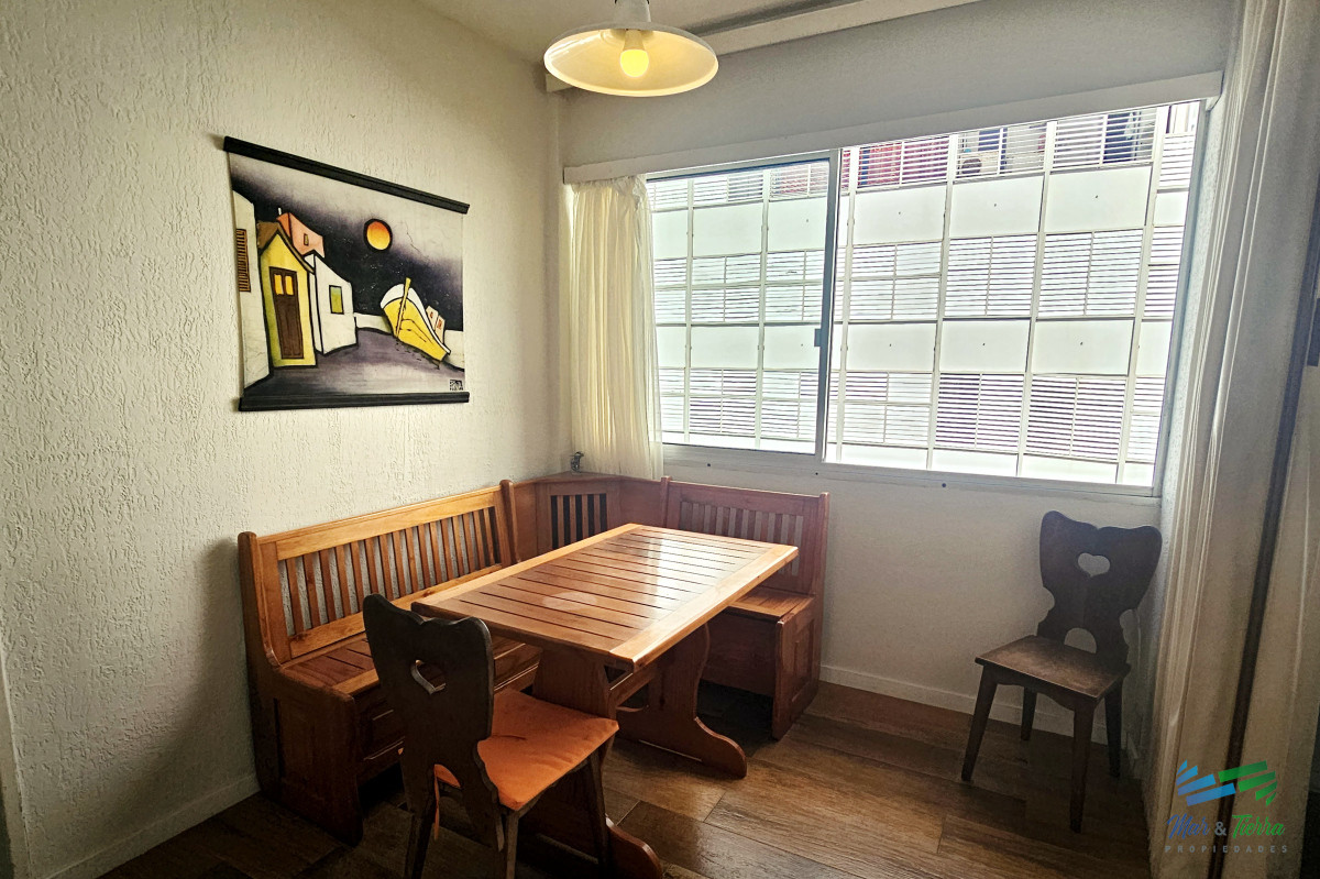 Apartamento ID.180 - En venta partamento de 1 dormitorio en Península, Punta del Este