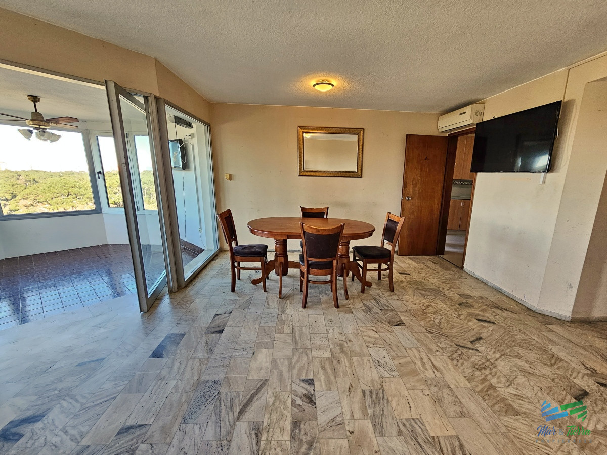 Apartamento ID.4783 - APARTAMENTO EN VENTA, 3 DORMITORIOS. SOBRE ROOSEVELT 