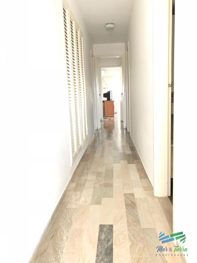 Apartamento ID.2283 - En venta.. gran oportunidad!!! piso intermedio con vista al mar.