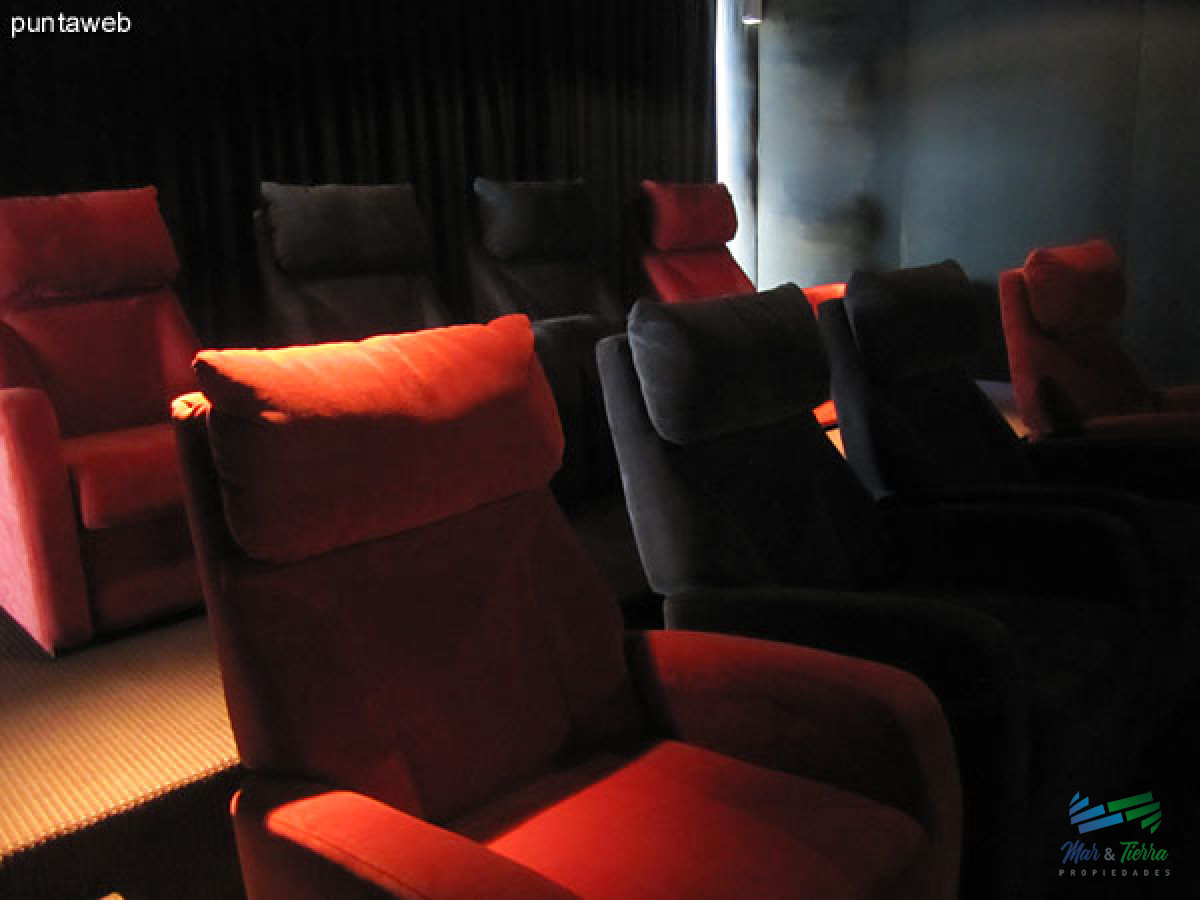 Apartamento ID.3923 - Venta Alquiler apartamento 3 dormitorios 2 baños playa brava punta del este