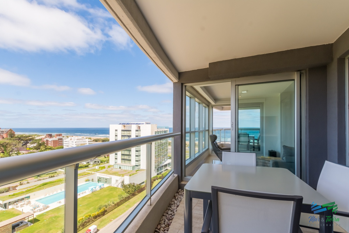 Apartamento ID.2324 - Alquilo excelente apartamento en torre de categoría.