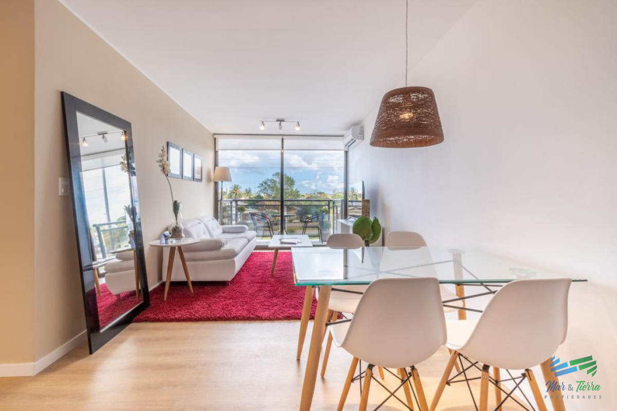 Apartamento ID.5504 - En venta apartamento nuevo con renta, 2 dormitorios con cochera, en Maldonado