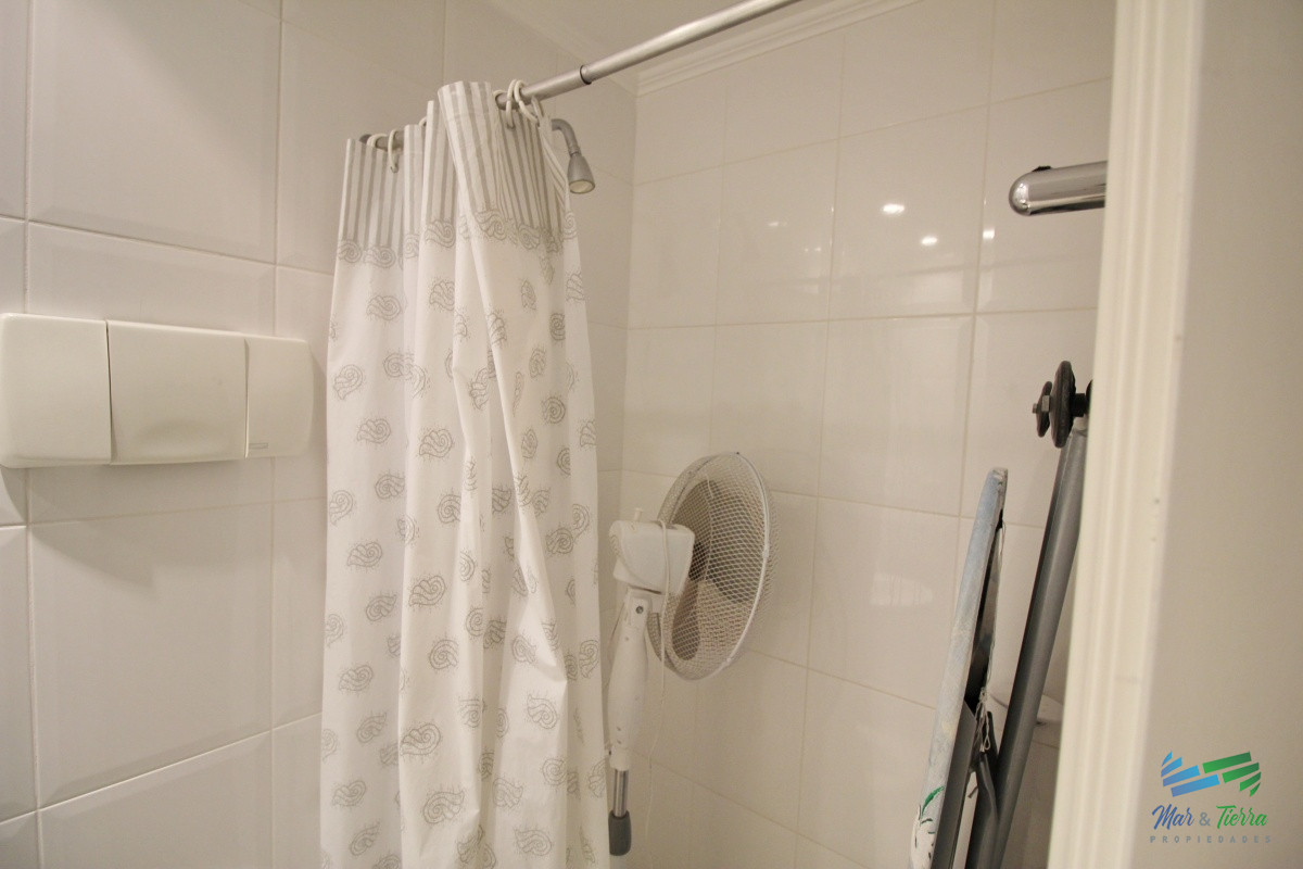 Apartamento ID.2446 - APARTAMENTO EN VENTA DE 3 DORMITORIOS + SERVICIO, PLAYA MANSA, PUNTA DEL ESTE 