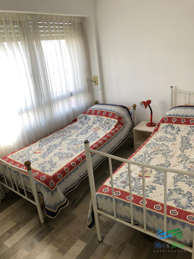 Apartamento ID.2283 - En venta.. gran oportunidad!!! piso intermedio con vista al mar.