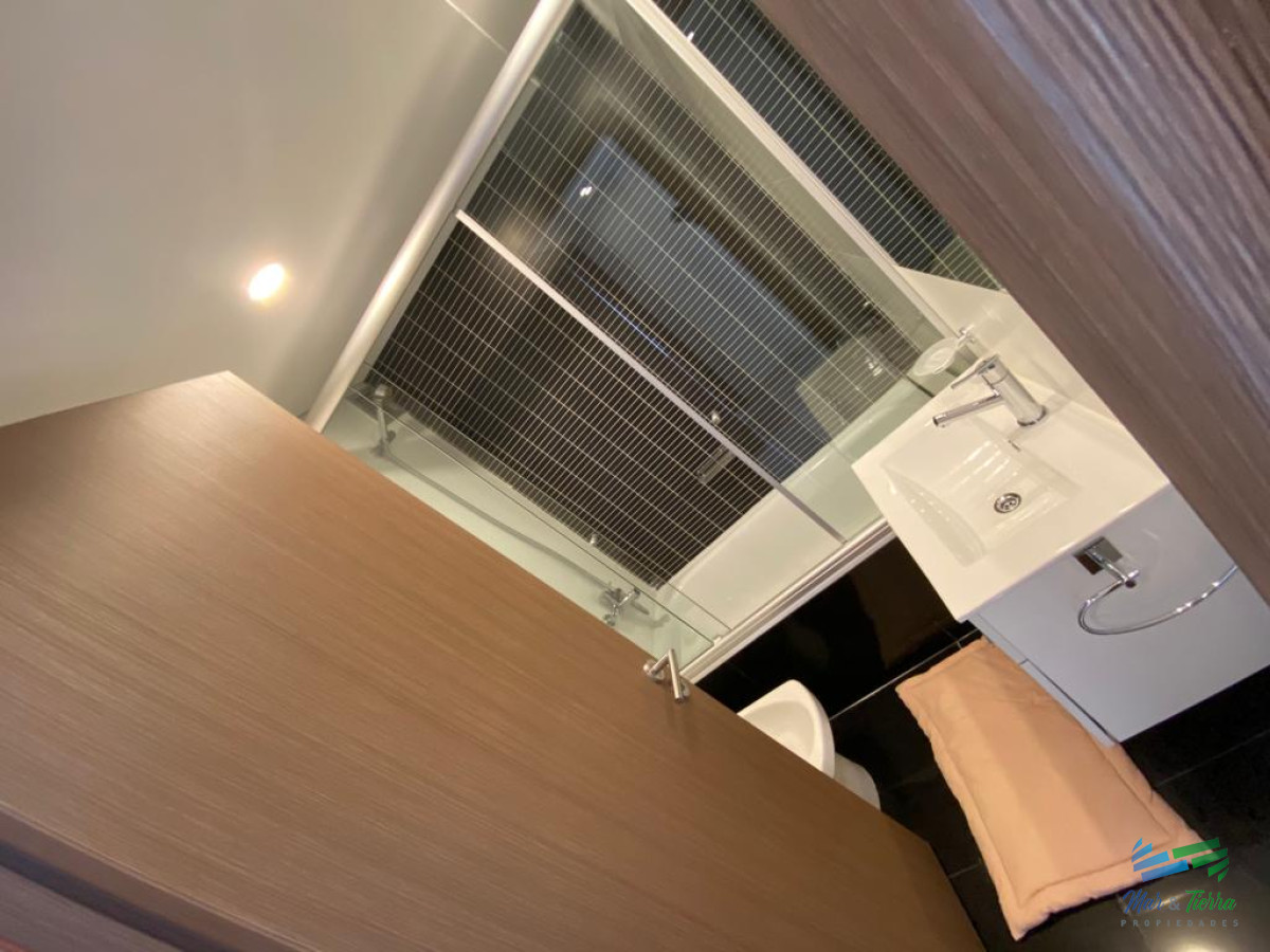 Apartamento ID.2852 - Gran oportunidad en venta.. Punta del Este- Brava